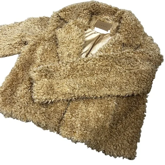 Blank NYC Faux Fur Teddy Bear Coat Medium - Picture 6 of 8